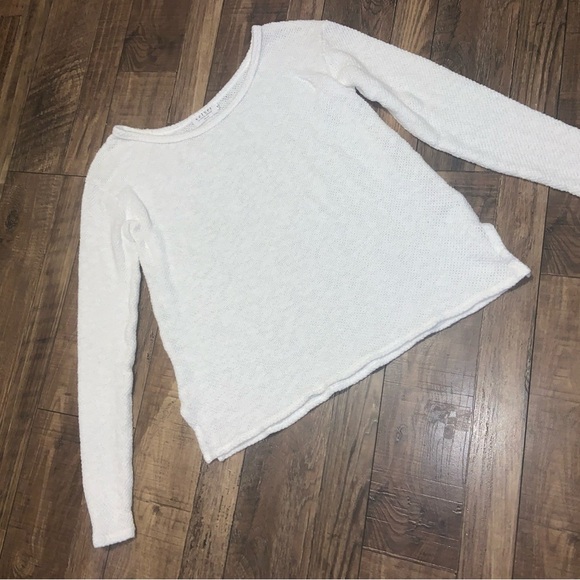 Velvet by Graham & Spencer Peta Cotton Crochet Sweater in White M 198$ revolve - Picture 5 of 5